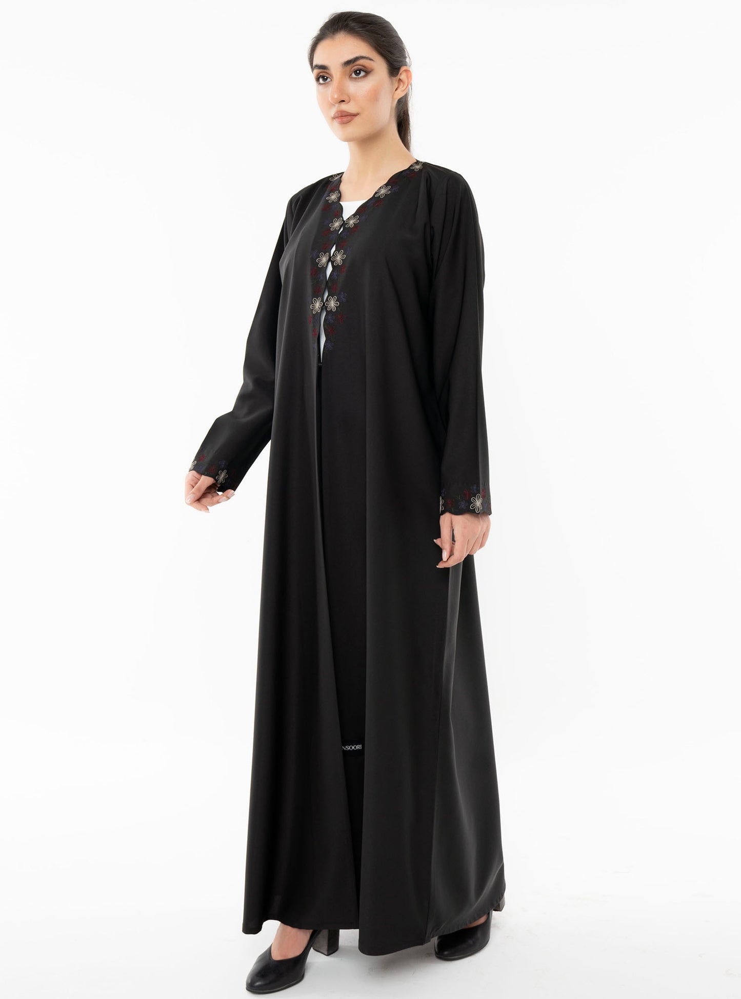 عباية سوداء
