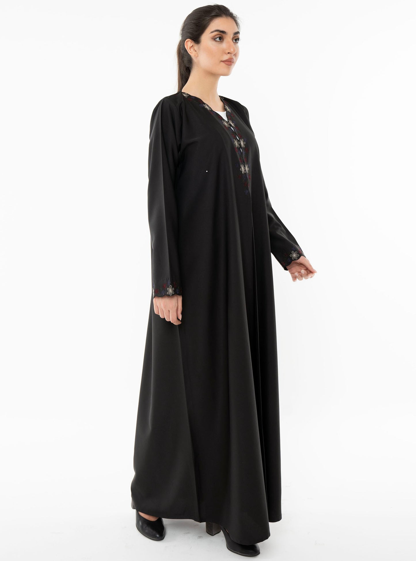 عباية سوداء